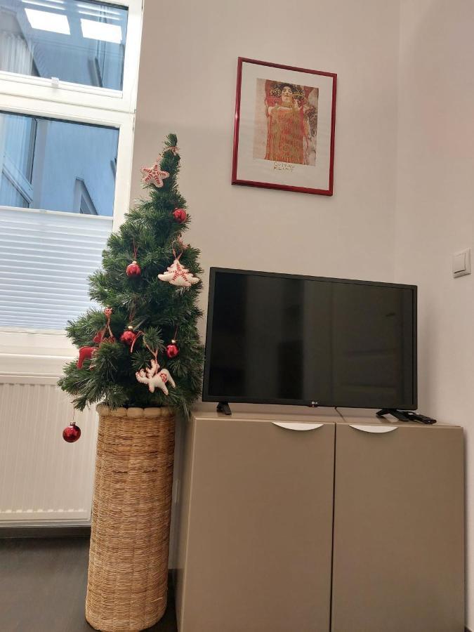 Grand Vienna City Center Apartment Buitenkant foto